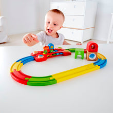 Cargar imagen en el visor de la galería, Pista Sensorial para Trenes Hape Juguete Vías Didácticas