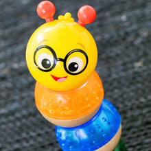 Cargar imagen en el visor de la galería, Gusanito Balanceador Hape