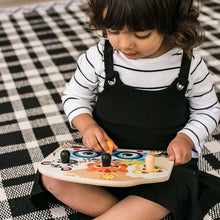 Cargar imagen en el visor de la galería, Rompecabezas Safari Hape