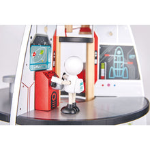 Cargar imagen en el visor de la galería, Cohete Espacial de 4 Pisos de Juguete Hape
