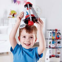 Cargar imagen en el visor de la galería, Cohete Espacial de 4 Pisos de Juguete Hape
