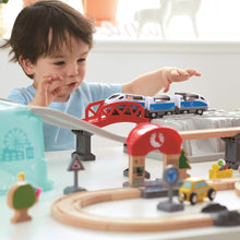 Cargar imagen en el visor de la galería, Set de Vías y Tren de 48 Piezas Bucket Train Hape
