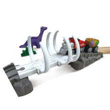 Cargar imagen en el visor de la galería, Set de Vías de Dino Aventuras Hape
