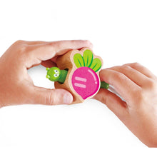 Cargar imagen en el visor de la galería, Juego de Equilibrio Conejito Hape
